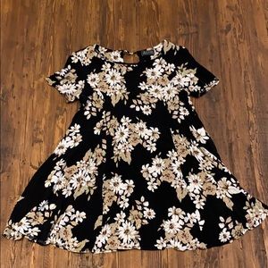 ASTR The Label Short Sleeve Floral Print Dress
